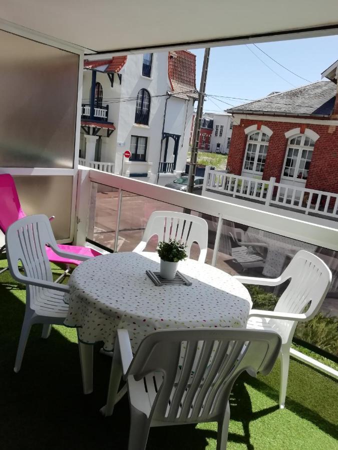 Le Saint Amand, Studio Cabine, Agreable Terrasse Sud Le Touquet Buitenkant foto